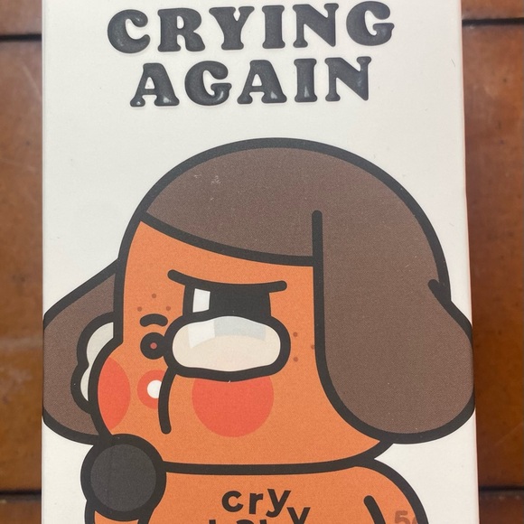 Crying Again Cry Baby She’s Alice Vinyl Figure♥️ - Picture 2 of 7